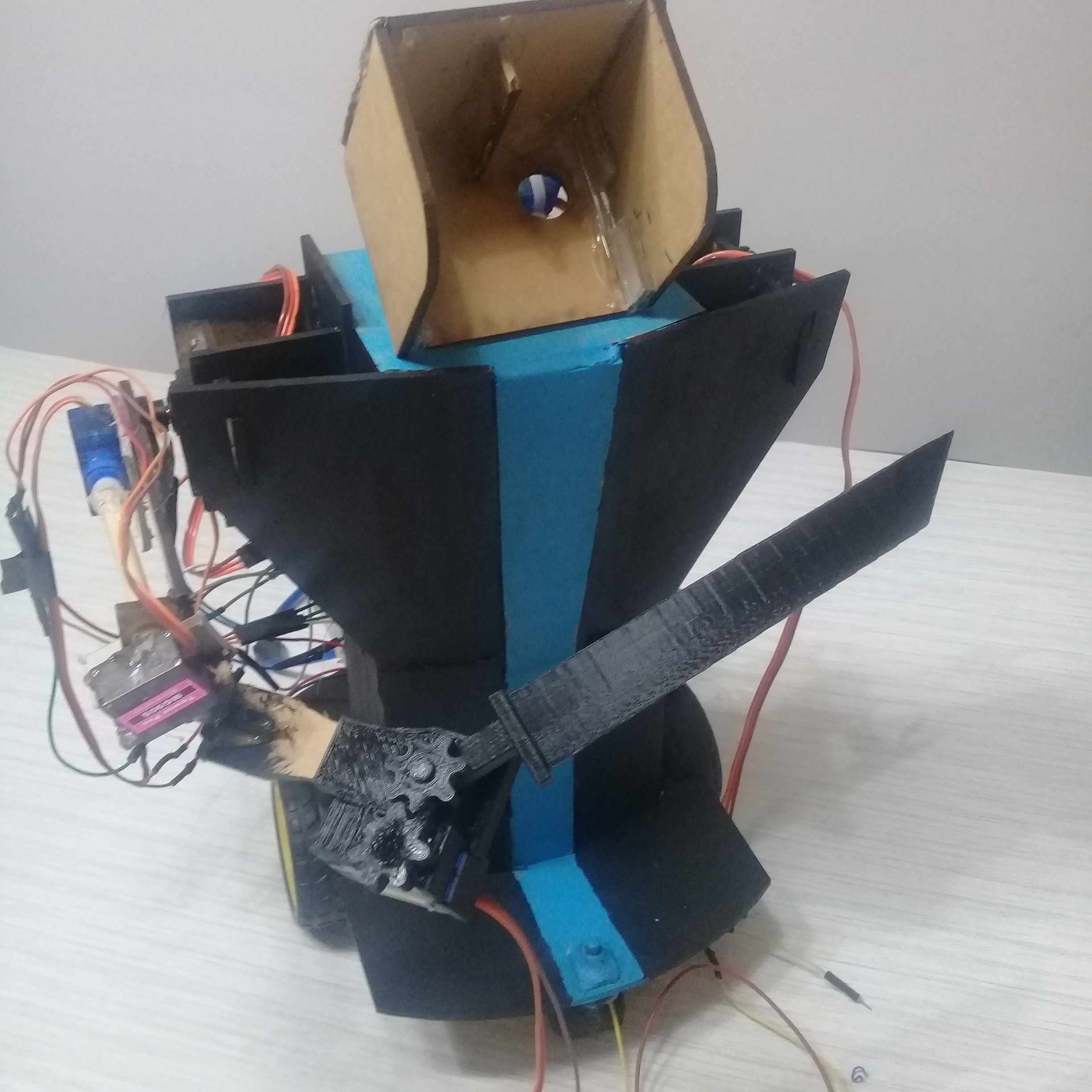 The mini humanoid robot, Mini Me.